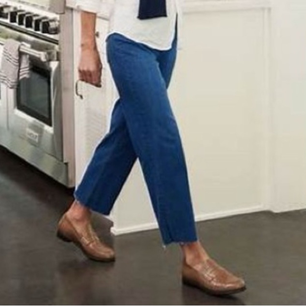 Frank & Eileen Wicklow The Italian Chino Pants Cropped Blue Italian Denim size 6 - Picture 8 of 10